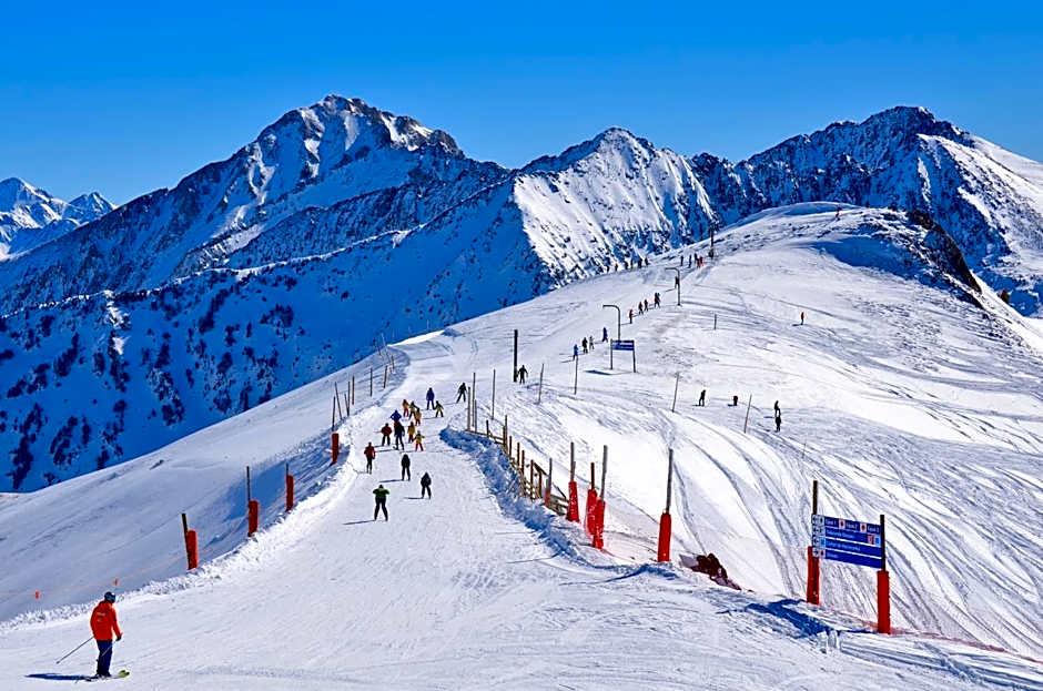 Hotel SNÖ Mont Romies