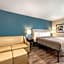 WoodSpring Suites Linden