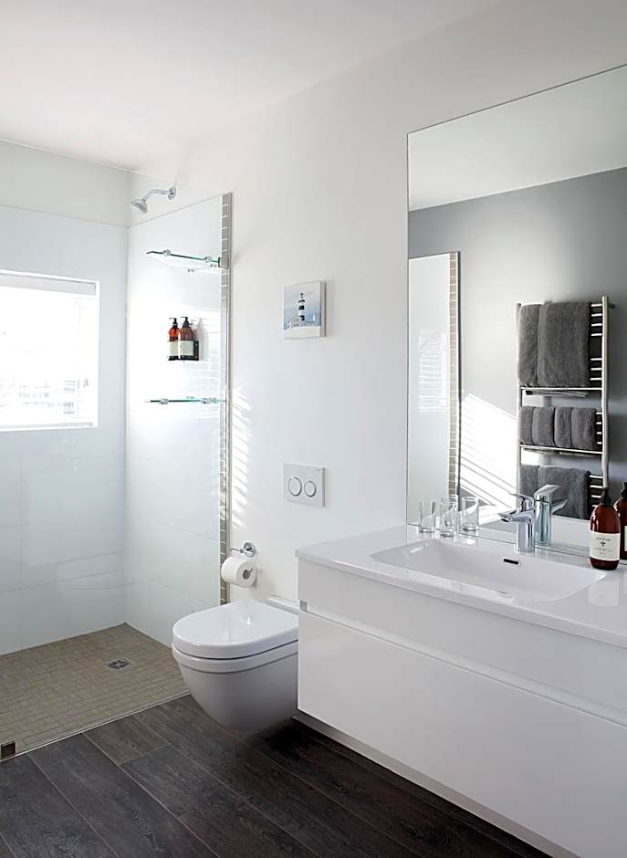 One Marine Drive Boutique Hotel & Spa by The Living Journey Collection