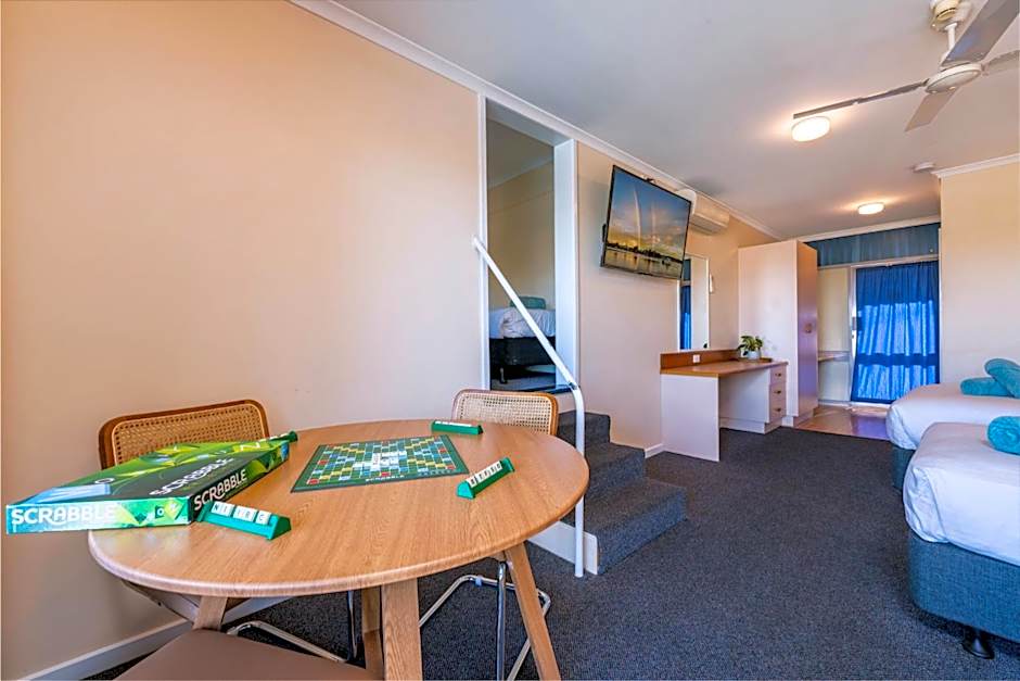 South Seas Motel & Apartments