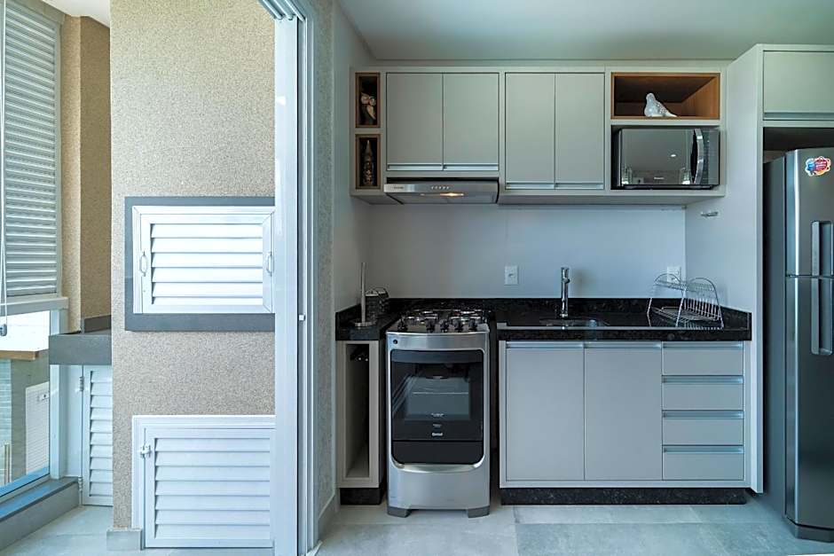 A13 - APARTAMENTO BEIRA MAR NA PRAIA DE BOMBAS 02 SUÍTES