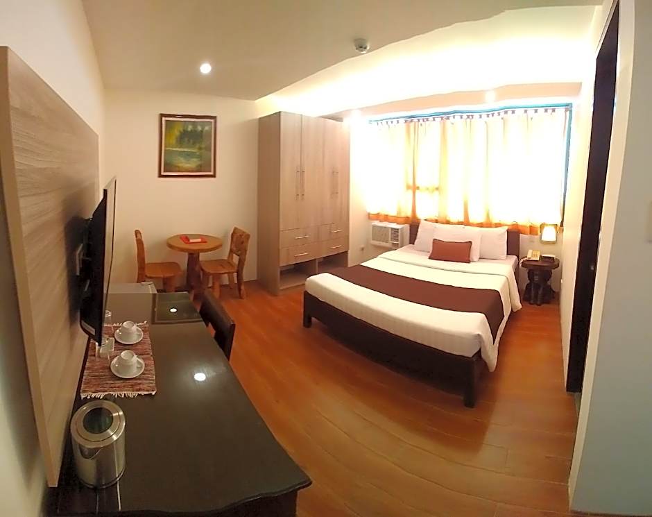 Photo 1 of 5 of Deluxe Room