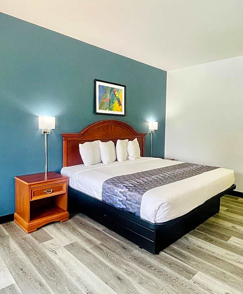 Grand Vista Hotel & Suites