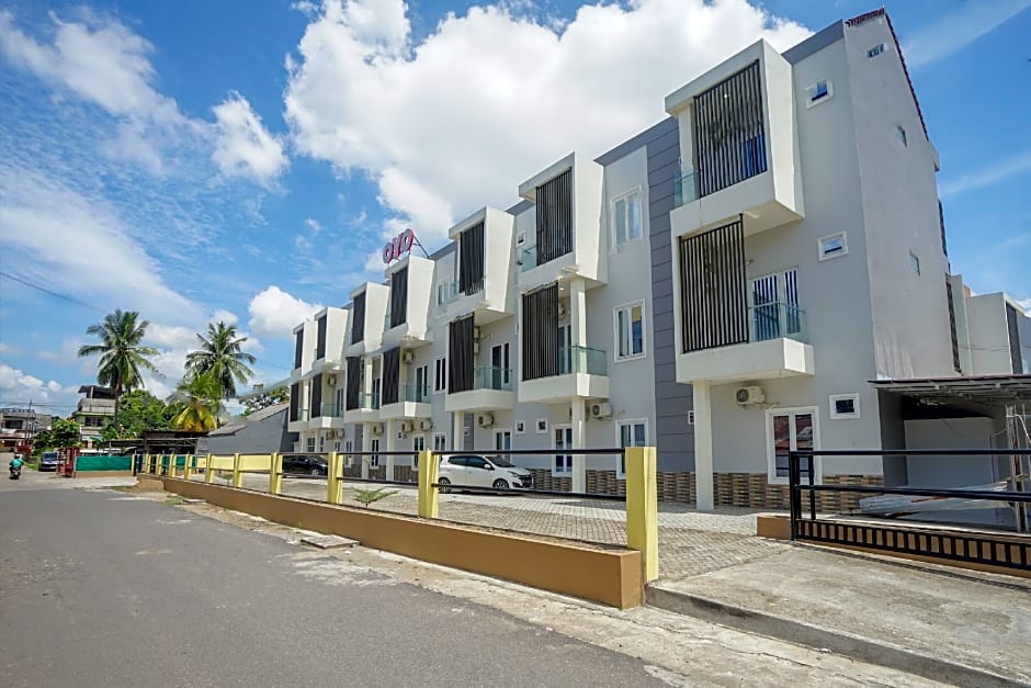 OYO 443 Hotel Barlian