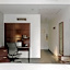 Club Quarters Hotel, Wacker at Michigan