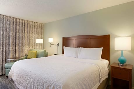 1 King Mobility Access Roll In Shower Nosmok