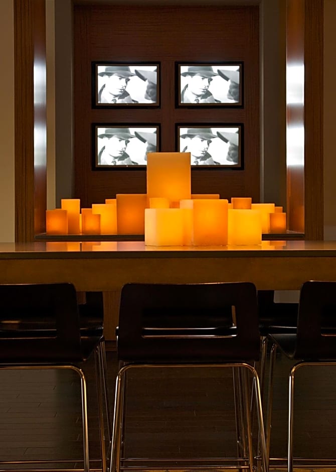 The Belamar Hotel Manhattan Beach, Tapestry Collection by Hilton