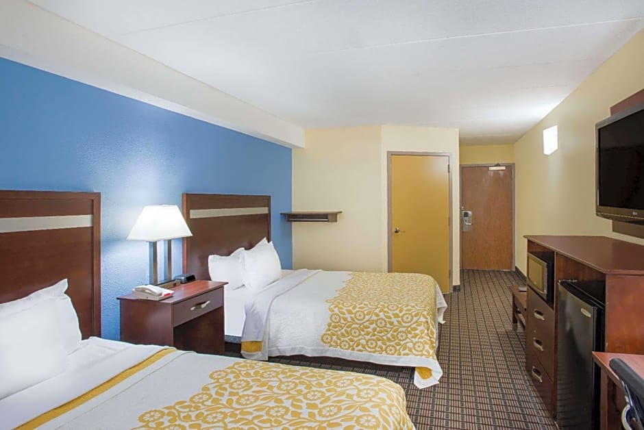 Days Inn by Wyndham New Haven