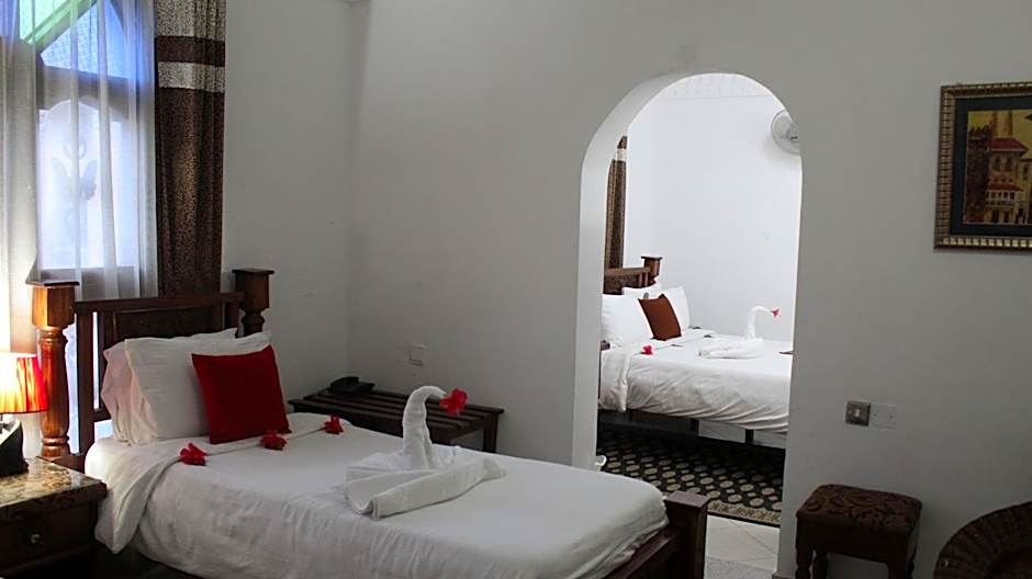 Al-Minar Hotel