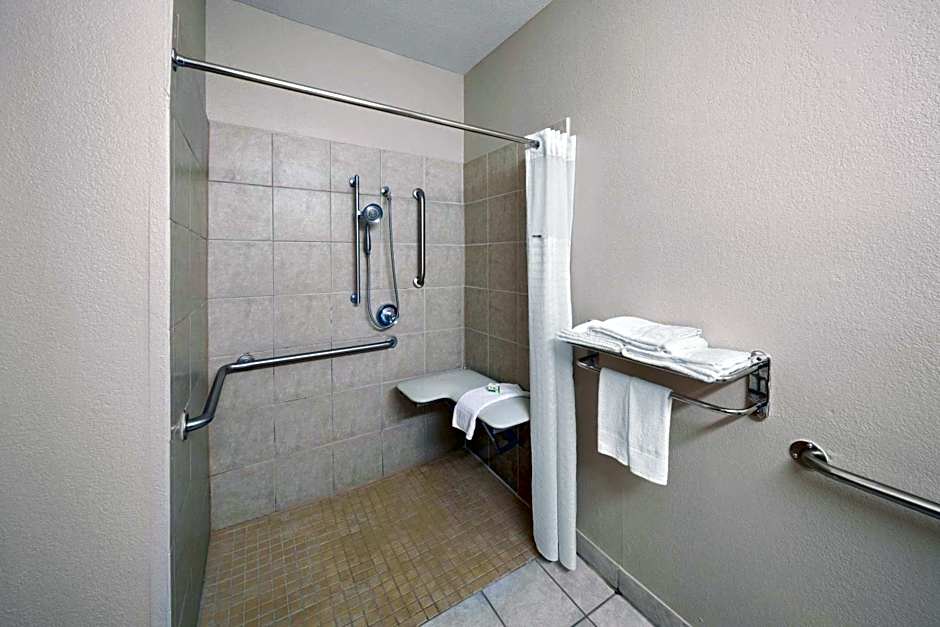 Baymont by Wyndham Houston TX