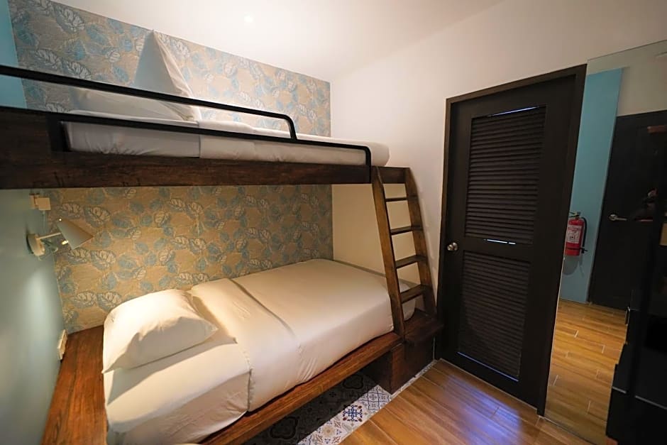 J Boutique Hotel El Nido Managed by H Hospitality Group