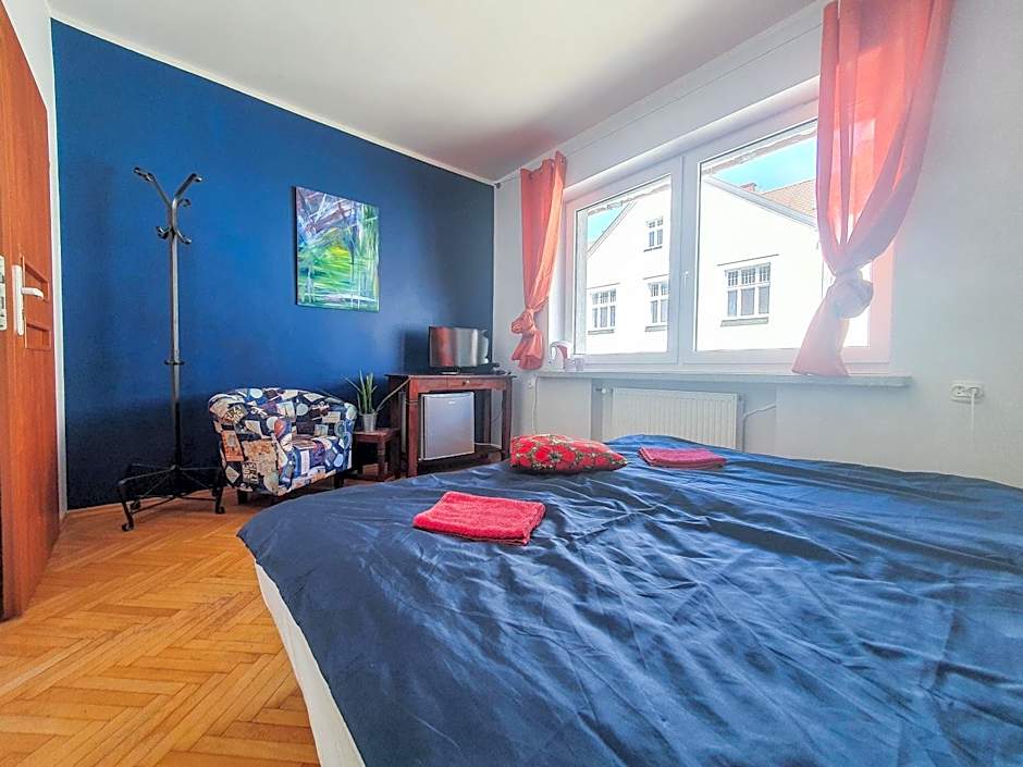Hostel Mazurska 8a
