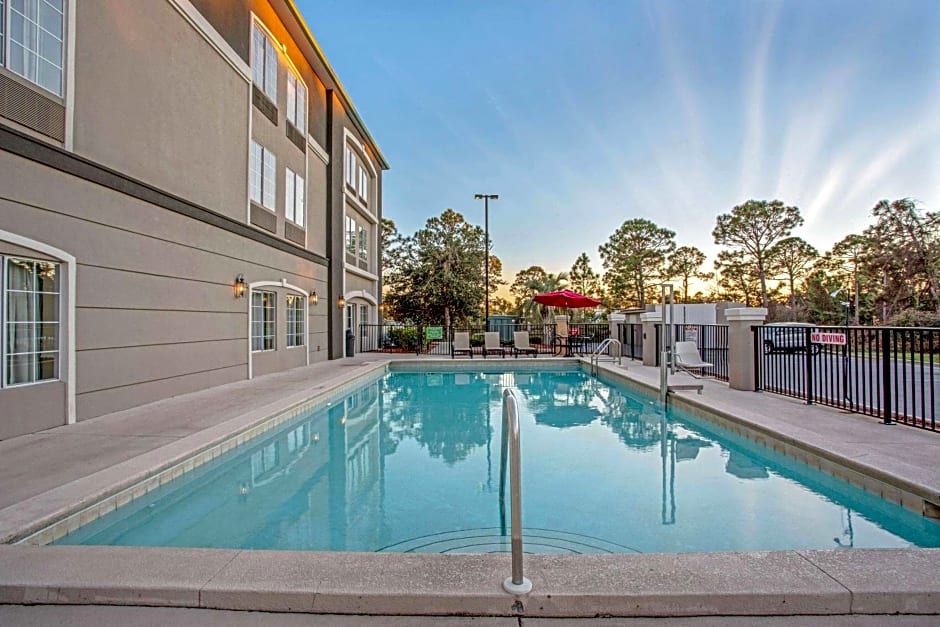 La Quinta Inn & Suites by Wyndham Panama City Beach