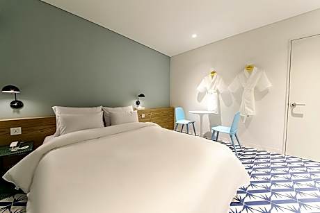 Deluxe Double Room A