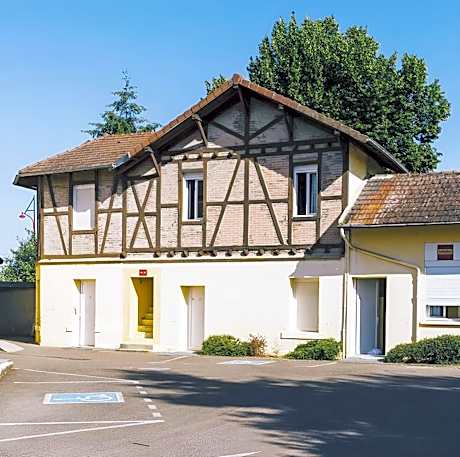 Hôtel & Résidence Avermes