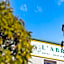 Logis Hôtel Restaurant L'Abri