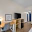 Spark by Hilton Tuscumbia Muscle Shoals