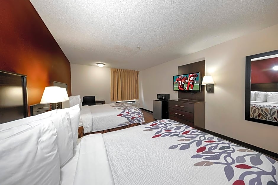 Red Roof Inn & Suites Savannah Airport