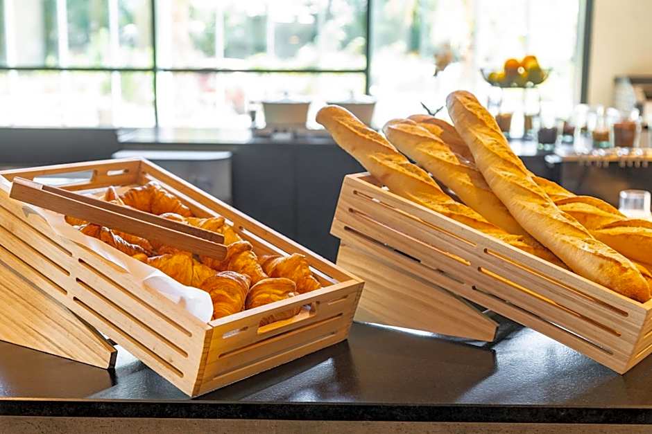 Ibis Marseille Marignane Technopole