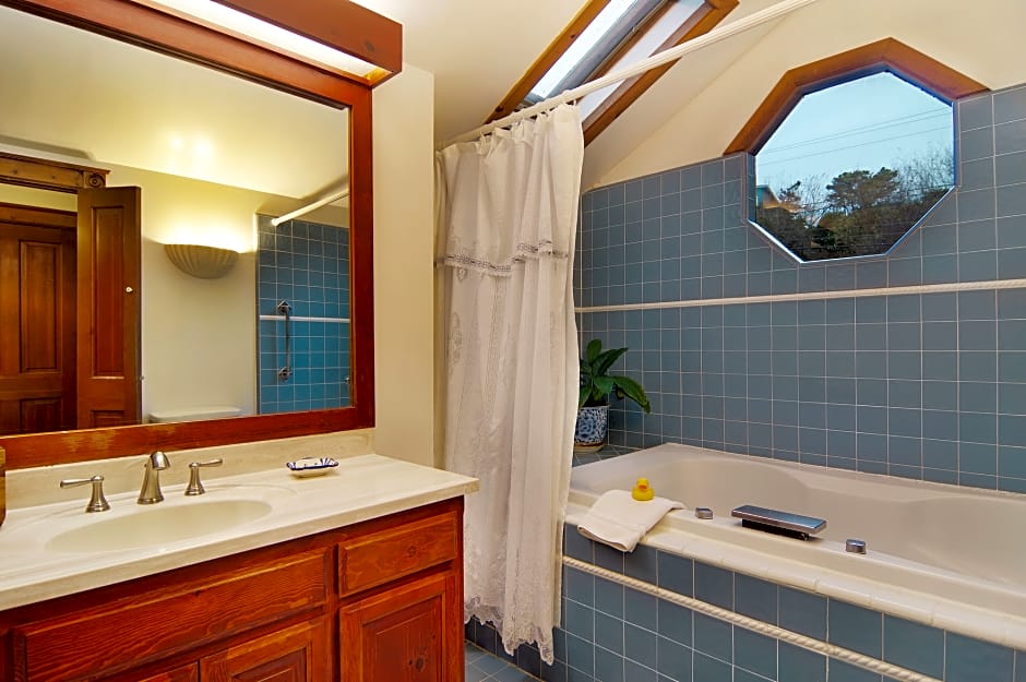 Babbling Brook Inn