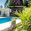 Maran Suites & Towers