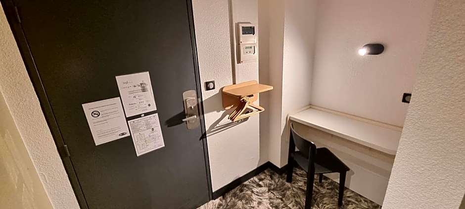 B&B HOTEL Cannes Mouans Sartoux