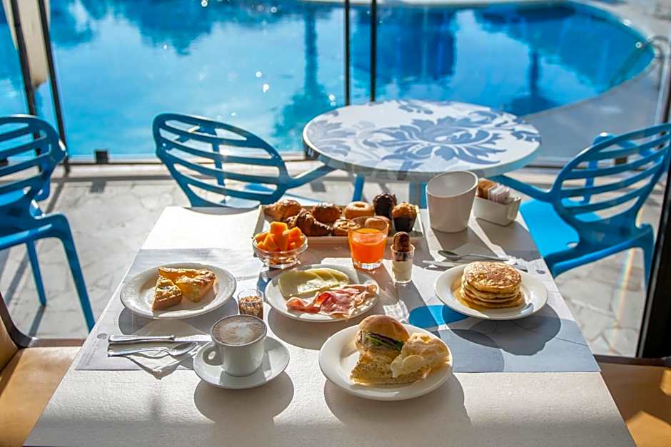 International Hotel & Suite - In prima fila sul lungomare