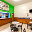 Super 8 by Wyndham Wayne