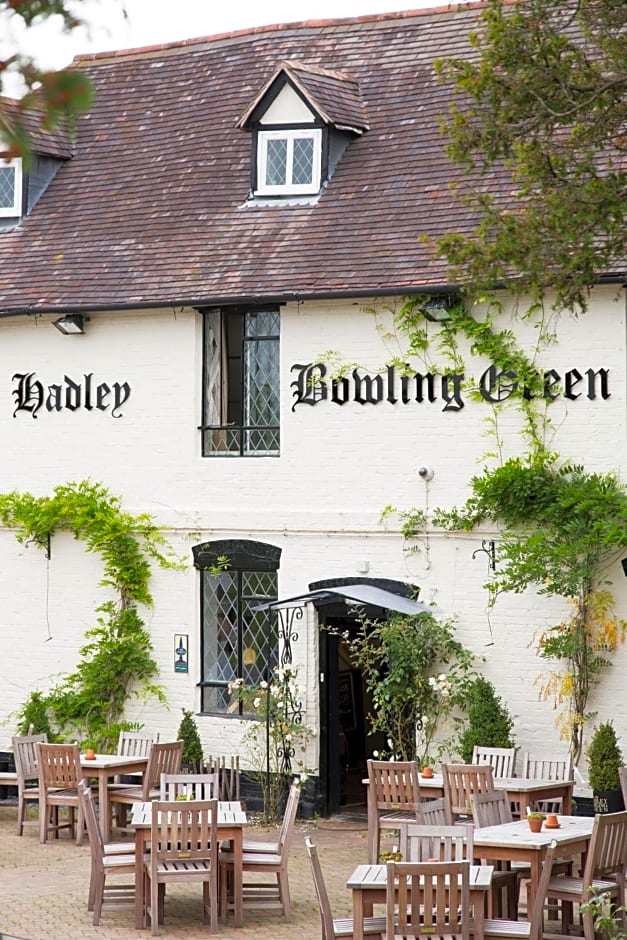 Hadley Bowling Green Inn