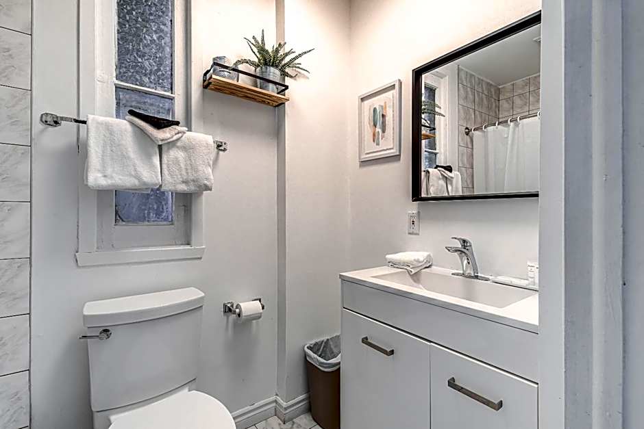 North House - Hôtel Automatisé Manoir des Remparts