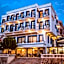 Sun Hotel