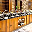Crown Rose Al Sahafa Hotel