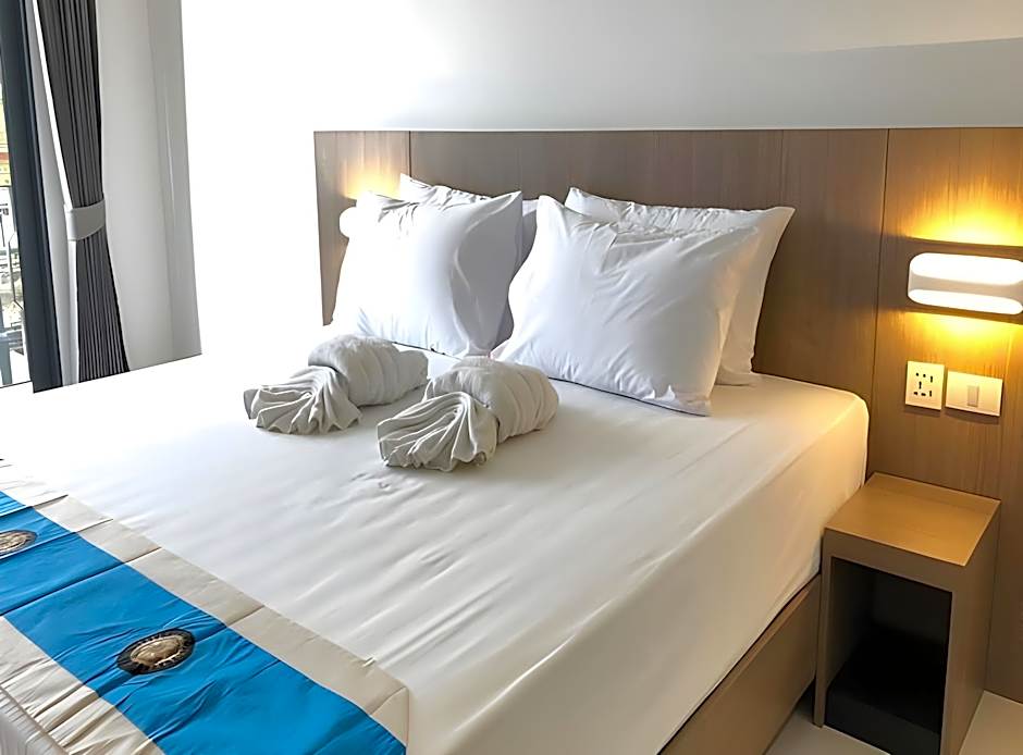Phoenix Hotel Karon Beach