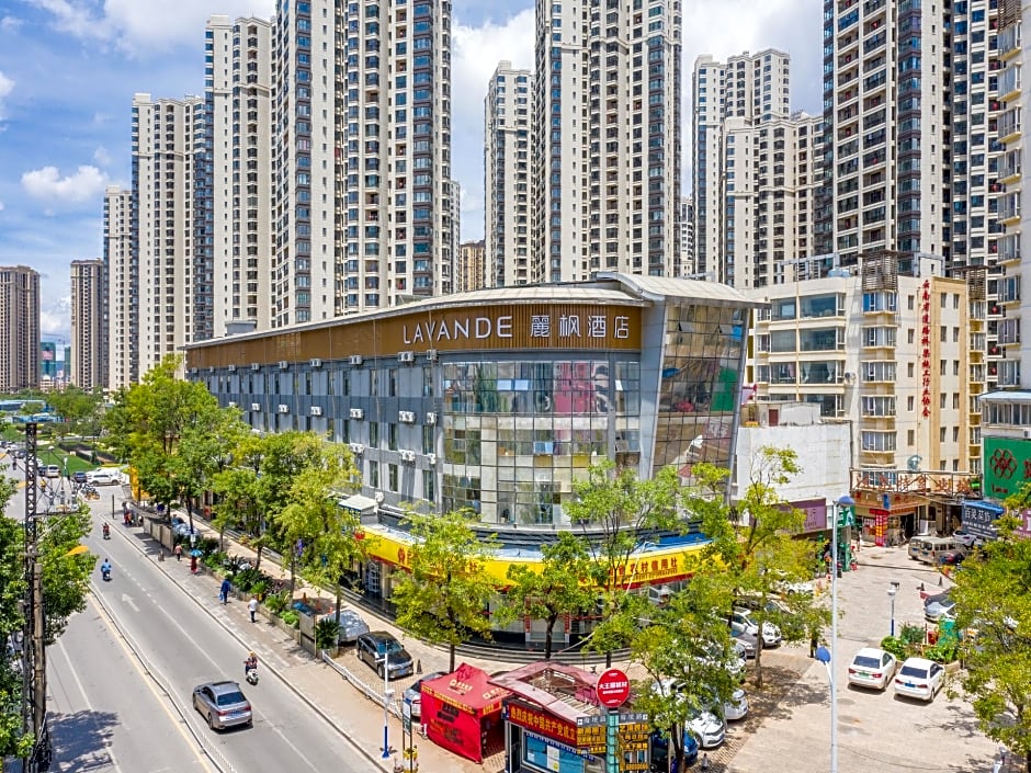 Lavande Hotel Kunming  West Mountain Wanda Plaza