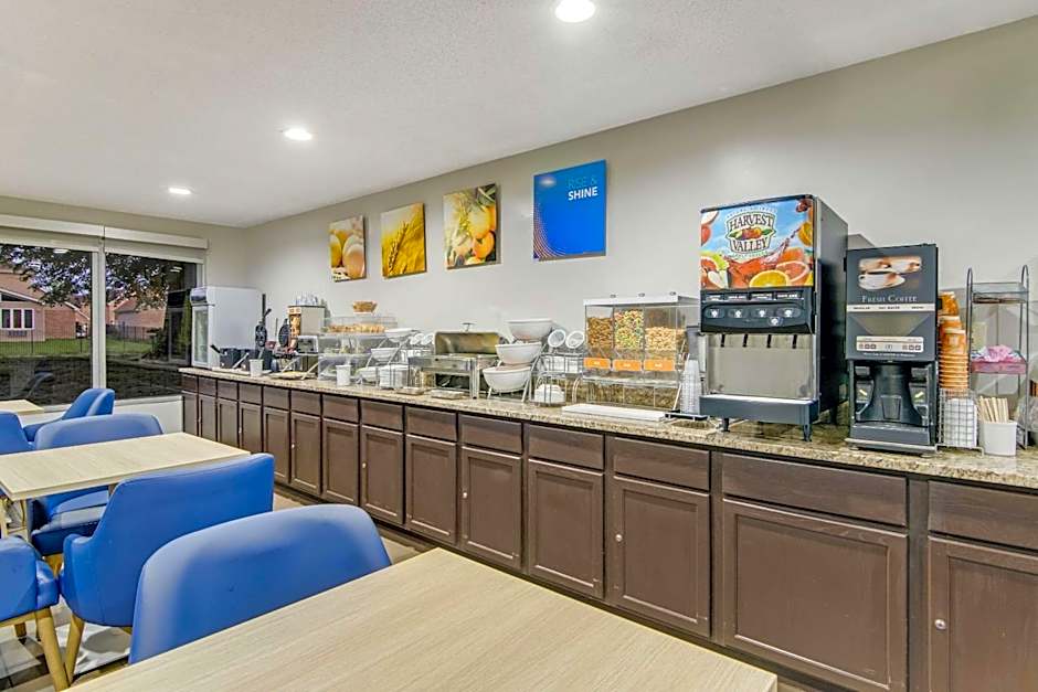 Comfort Suites Lansing