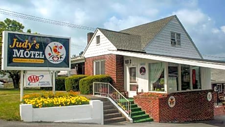Judy's Motel Bedford
