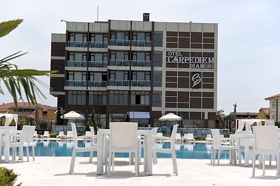 Carpediem Diamond Hotel
