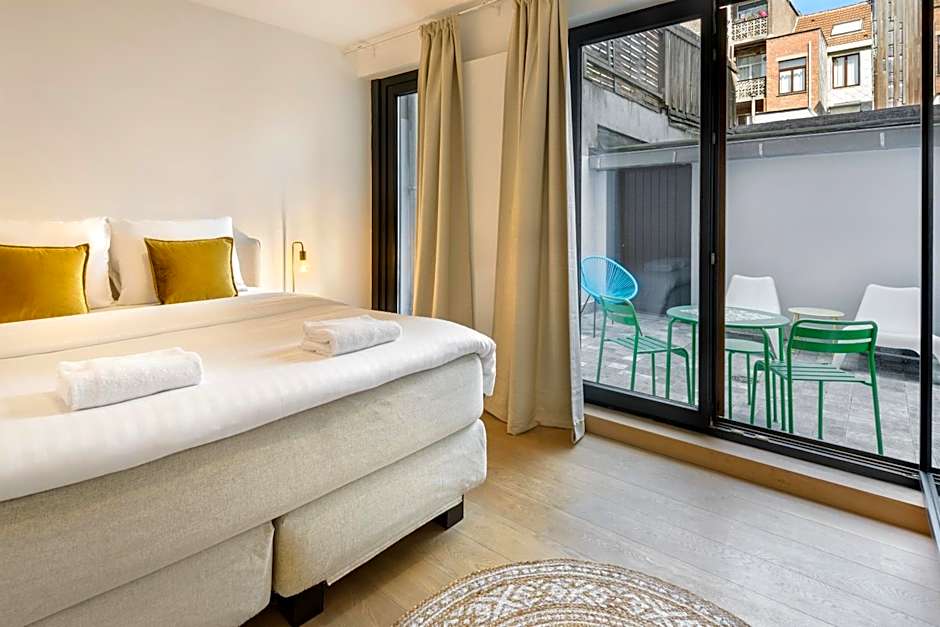 R73 Apartments by Domani Hotels