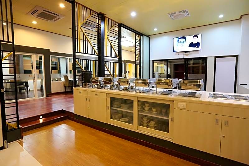 RoomQuest Suvarnabhumi Airport Rom Klao