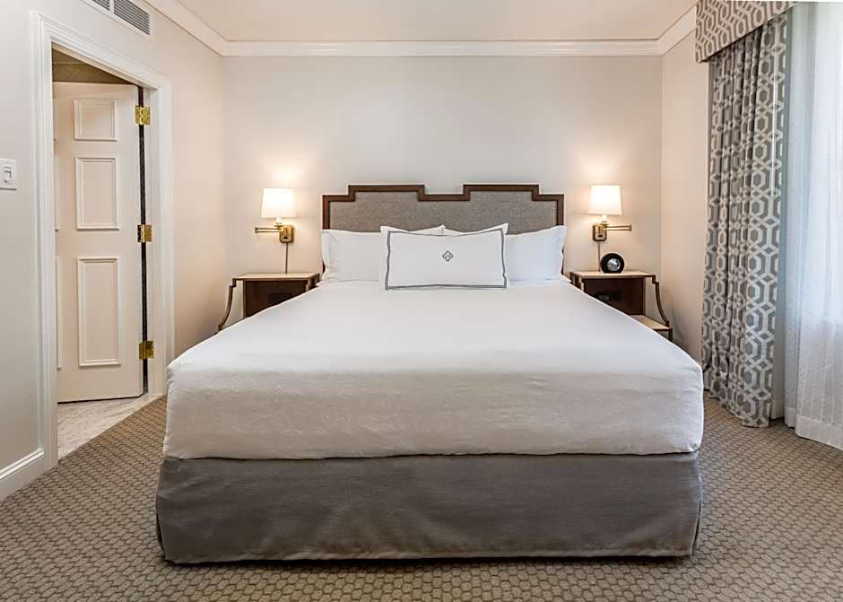 The Lancaster Hotel