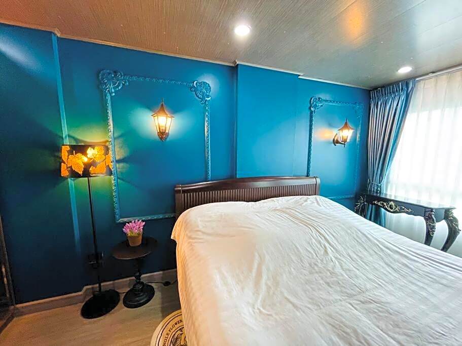 Private luxury flat at Sukhumvit Rd Subway