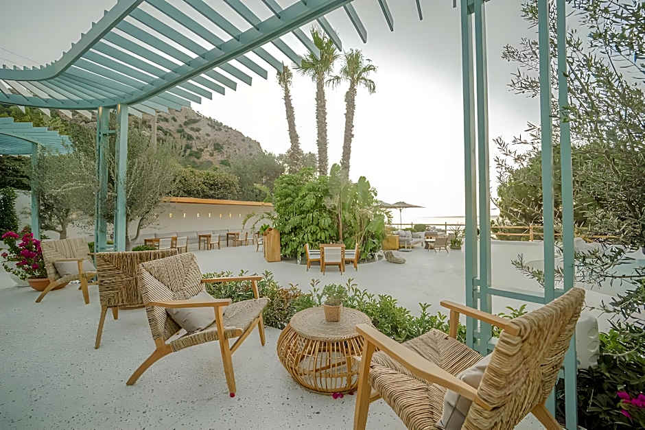 Perios Beach House - Adults Only