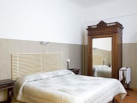 Triple Room with Shared Bathroom