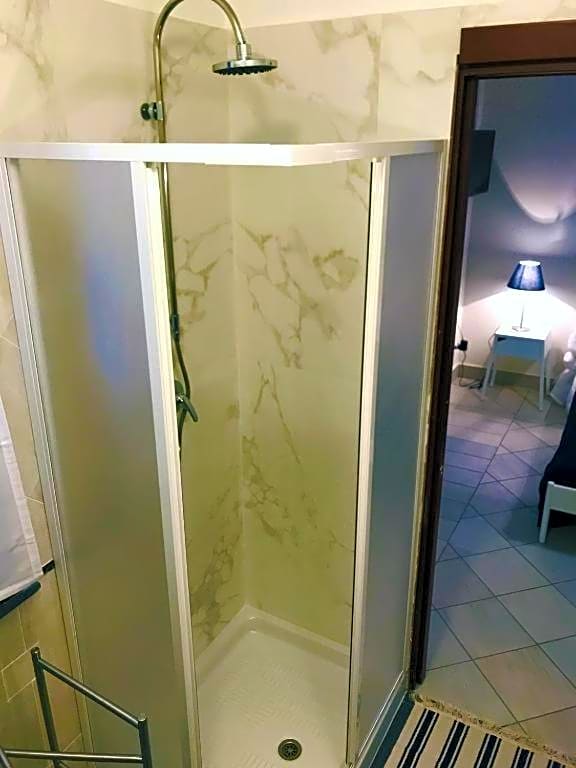 CYTRUS rooms