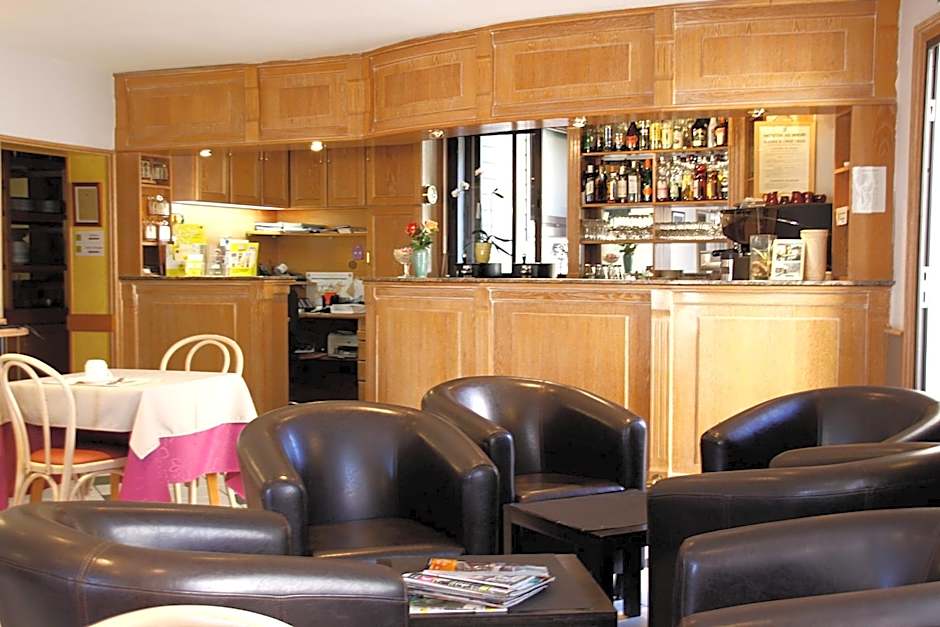 Chez Terrassier - Logis Hotels - Hotel et Restaurant