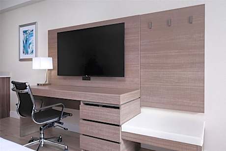 Queen Room with Two Queen Beds and Wet Bar - Pet Friendly/Non-Smoking