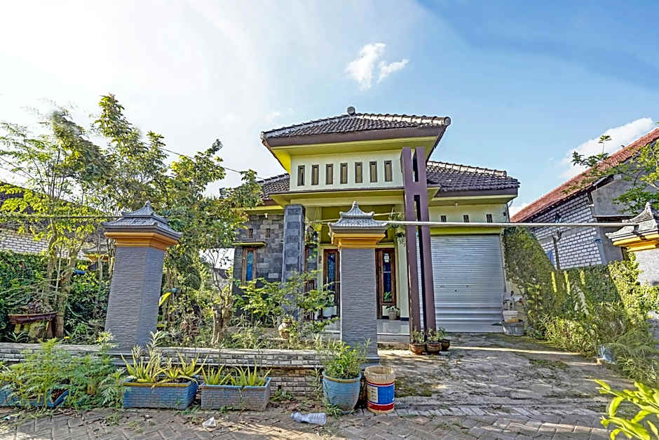Hotel O Desa Wisata Alam Gosari (wagos)