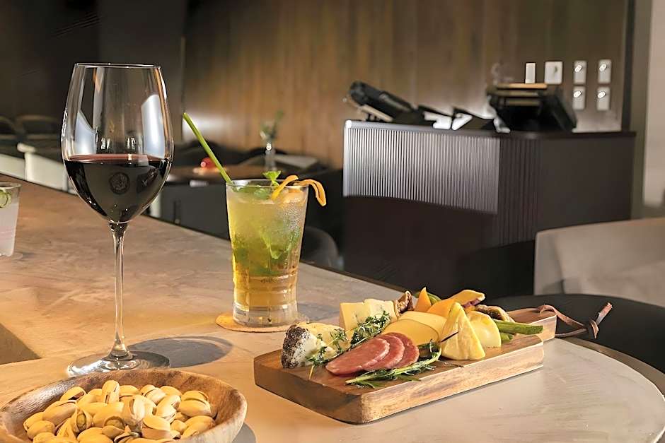 One Station Hotel Kumamoto -DLIGHT LIFE & HOTELS-