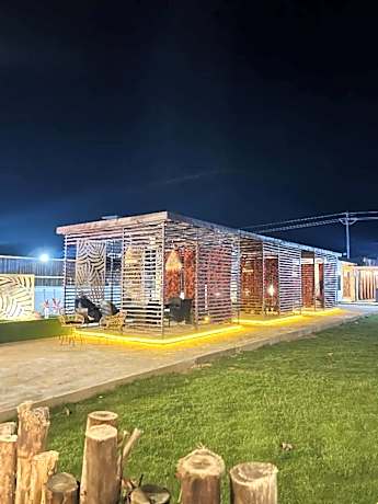 Dream Stay Lodge and Restaurant