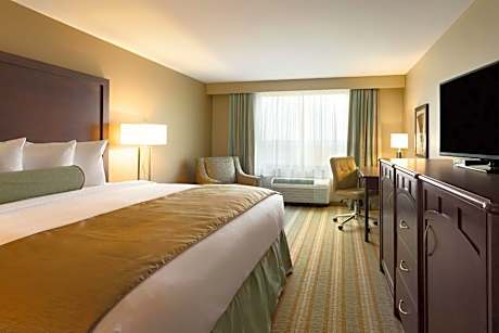 King Room with Lake View